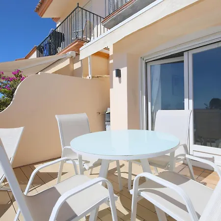 Port Townhouse Vicky *