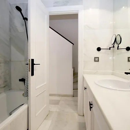 Port Townhouse Vicky *